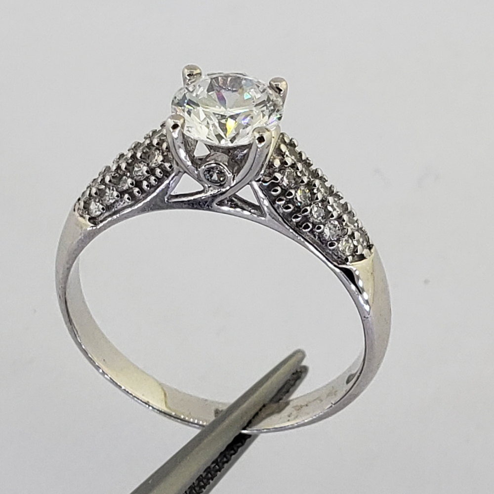 925 Sterling Silver Ladies C-Z Engagement Ring